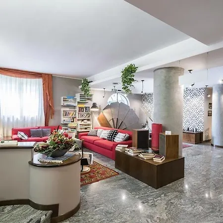 La Casa Del Mulino ميروني