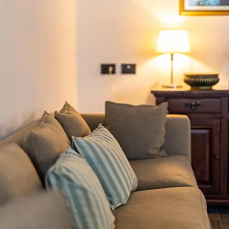 Hotel La Casa Del Mulino 3*