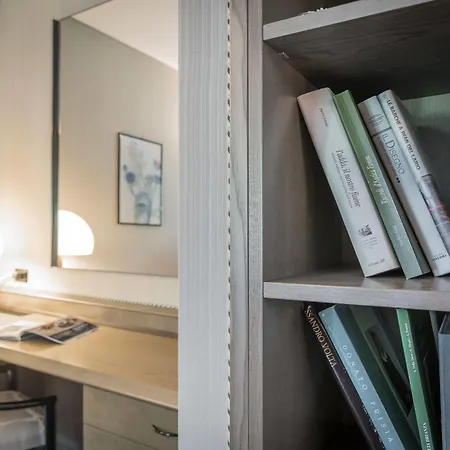 La Casa Del Mulino 3* Merone