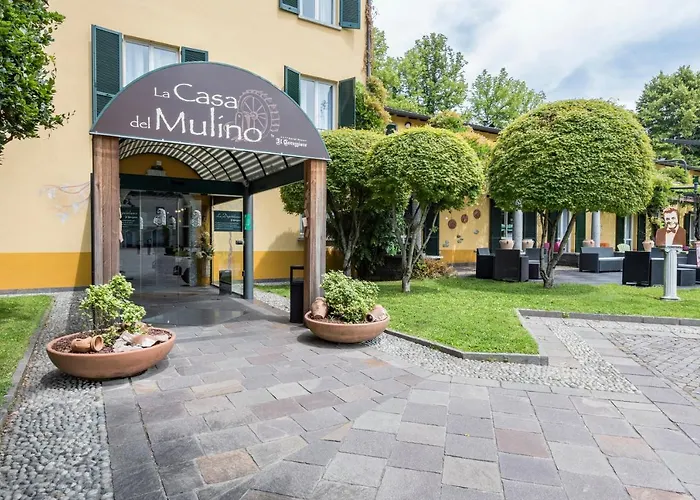 La Casa Del Mulino Отель Мероне